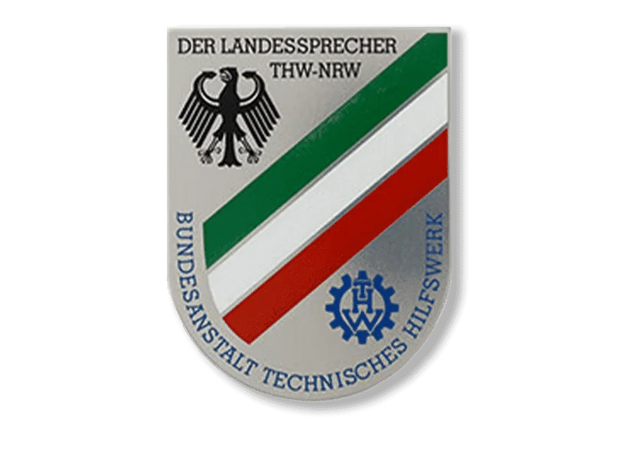 Typenschild aus Edelstahl, Farben vertieft geaetzt